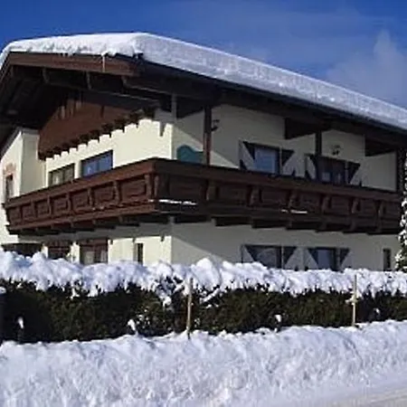 Landhaus Tirolerhof Apartment