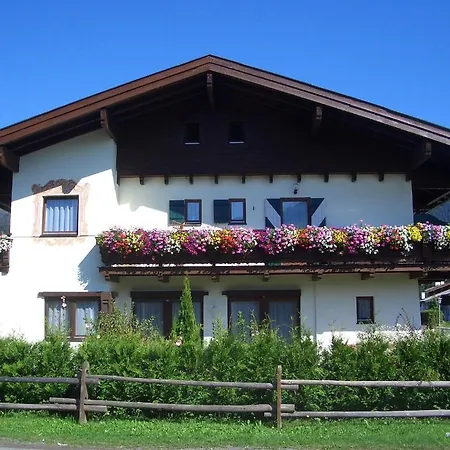Apartment Landhaus Tirolerhof